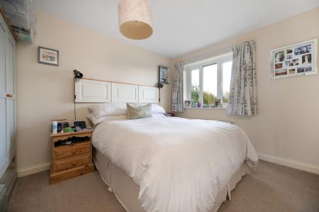 4 bedroom Detached house for sale in Limefield, Oakham