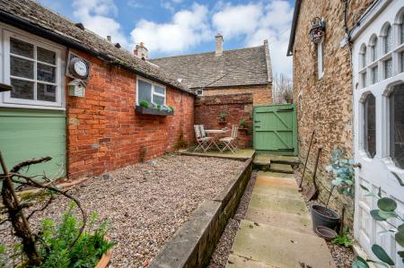 3 bedroom Character Property for sale in Main Road, Glaston