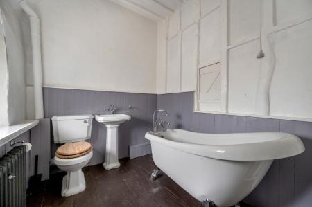 3 bedroom Character Property for sale in Main Road, Glaston