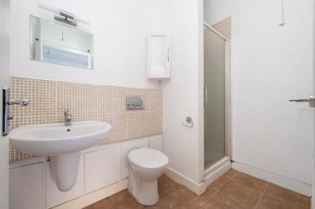 2 bedroom Character Property to let in Chapel Walk, Adderley Street, Uppingham