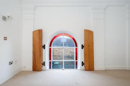 2 bedroom Character Property to let in Chapel Walk, Adderley Street, Uppingham