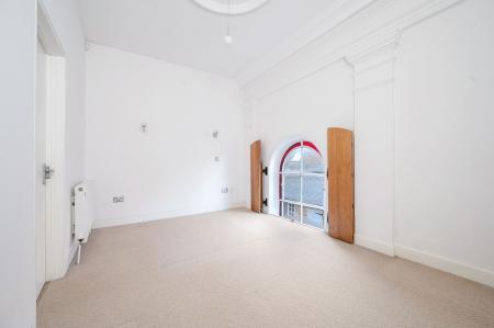 2 bedroom Character Property to let in Chapel Walk, Adderley Street, Uppingham