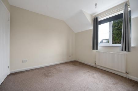 3 bedroom Semi-detached house to let in New Field Road, Exton