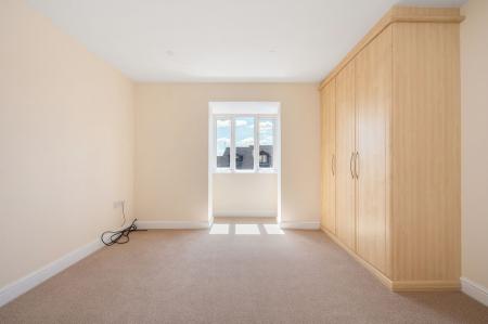 3 bedroom Terraced House to let in Jubilee Court, Northgate, Oakham