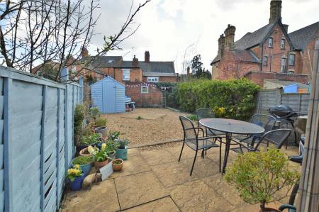 2 bedroom Terraced House to let in Northgate, Oakham, LE15