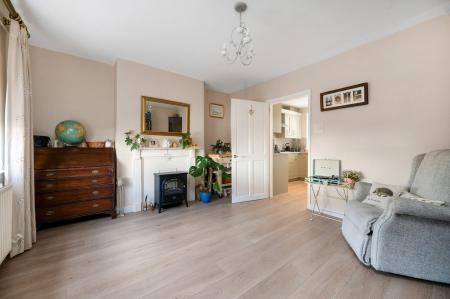 3 bedroom Terraced House for sale in Hill Road, Oakham, LE15