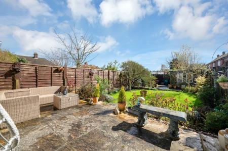 3 bedroom Terraced House for sale in Hill Road, Oakham, LE15