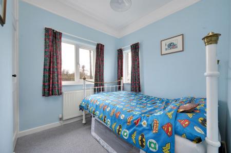 4 bedroom Detached house for sale in Burley Road, Oakham, LE15