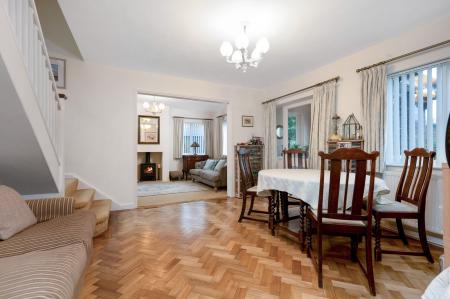 4 bedroom Detached house for sale in Burley Road, Oakham, LE15