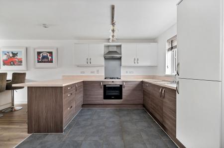 4 bedroom Terraced House for sale in Blackwater Road, Barleythorpe, LE15