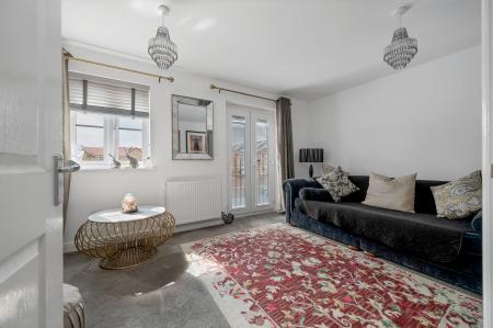 4 bedroom Semi-detached house for sale in Blackwater Road, Barleythorpe, LE15