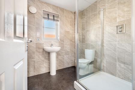 4 bedroom Terraced House for sale in Blackwater Road, Barleythorpe, LE15