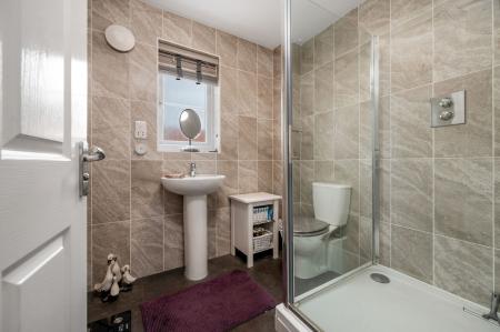 4 bedroom Semi-detached house for sale in Blackwater Road, Barleythorpe, LE15