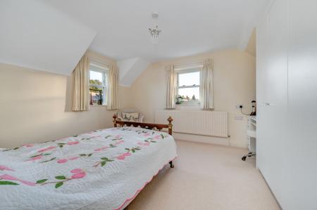 3 bedroom Detached house for sale in Alwyne Close, Oakham, LE15