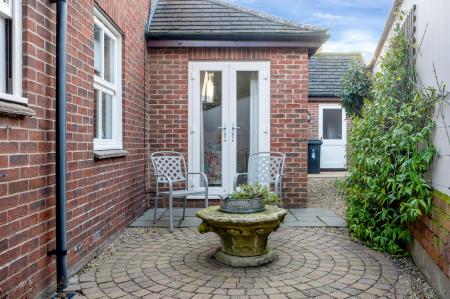 3 bedroom Detached house for sale in Alwyne Close, Oakham, LE15