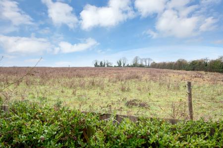 4 bedroom Detached house for sale in Begy Gardens, Greetham, LE15