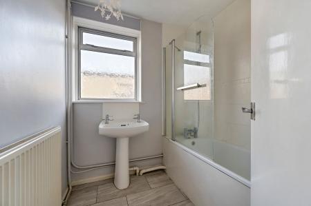 3 bedroom Semi-detached house for sale in Burley Crescent, Oakham, LE15