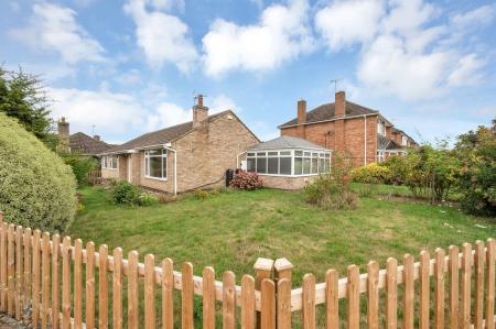 3 bedroom Detached bungalow for sale in Derwent Drive, Oakham, LE15