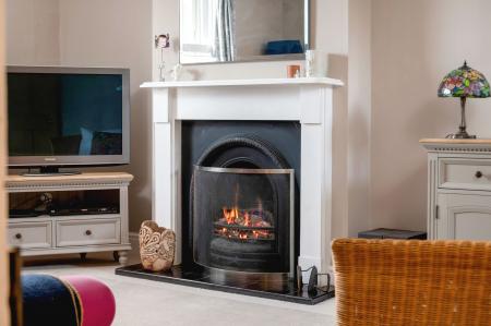 4 bedroom Terraced House for sale in West Road, Oakham, LE15