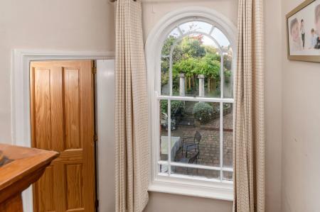 4 bedroom Terraced House for sale in West Road, Oakham, LE15