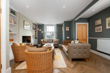 4 bedroom Terraced House for sale in West Road, Oakham, LE15