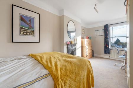 4 bedroom Terraced House for sale in West Road, Oakham, LE15