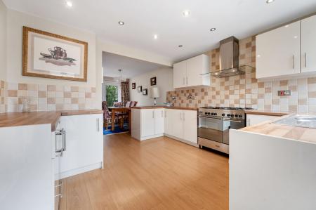 3 bedroom Detached house for sale in Irwell Close, Oakham, LE15