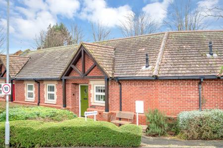 1 bedroom Terraced bungalow for sale in Huntsmans Drive, Oakham, LE15