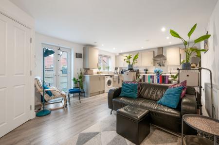 2 bedroom Flat for sale in Stud Road, Barleythorpe, LE15