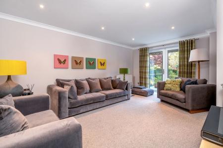 4 bedroom Detached house for sale in Alsthorpe Road, Oakham, LE15