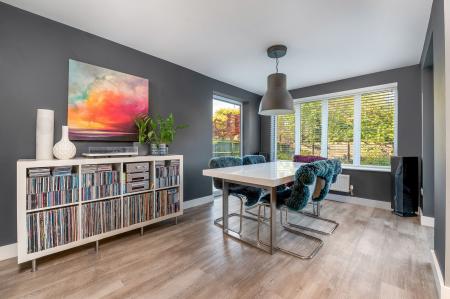 4 bedroom Detached house for sale in Alsthorpe Road, Oakham, LE15