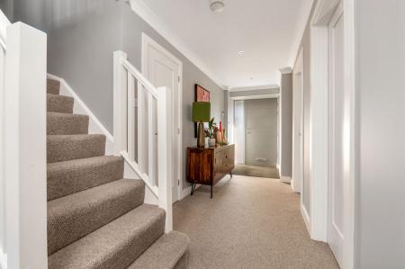 4 bedroom Detached house for sale in Alsthorpe Road, Oakham, LE15