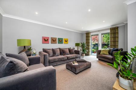 4 bedroom Detached house for sale in Alsthorpe Road, Oakham, LE15