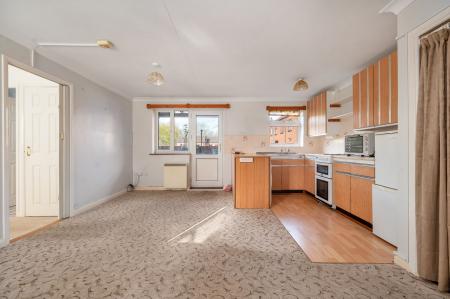 1 bedroom Flat for sale in Ladywell, Oakham, LE15