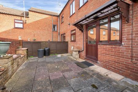 1 bedroom Flat for sale in Ladywell, Oakham, LE15