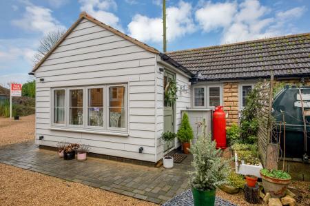 3 bedroom Detached bungalow for sale in Spinney Lane, Stretton, LE15