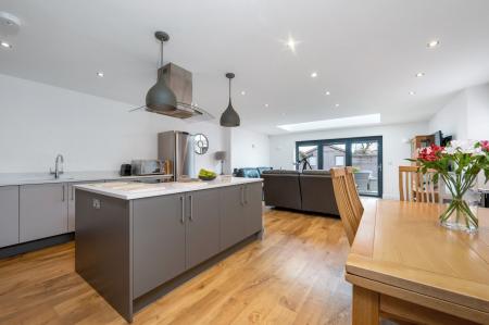 3 bedroom Detached house for sale in Seaton Road, Glaston