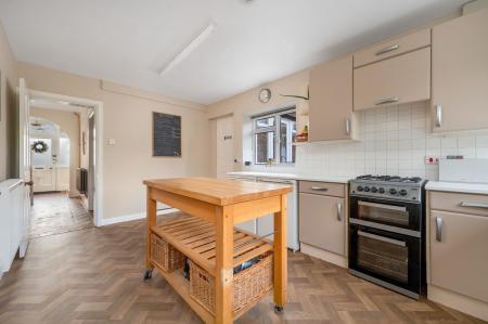 3 bedroom Detached house for sale in Station Road, Oakham, LE15