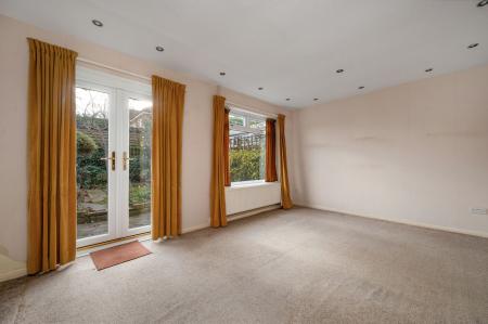 3 bedroom Semi-detached house for sale in Sherrard Close, Whissendine, LE15