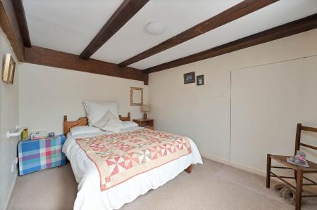 4 bedroom Semi-detached house for sale in The Nook, Whissendine, LE15