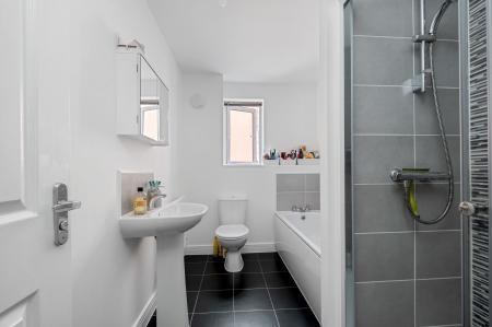 4 bedroom Detached house for sale in Prince George Avenue, Oakham, LE15