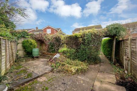 4 bedroom Detached house for sale in Edmonton Way, Oakham, LE15