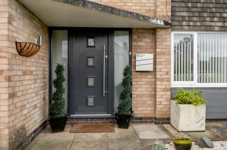 5 bedroom Detached house for sale in Balmoral Road, Oakham, LE15