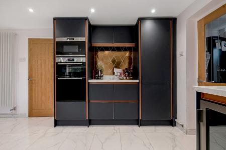 5 bedroom Detached house for sale in Balmoral Road, Oakham, LE15