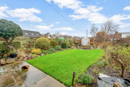 2 bedroom Semi-detached house for sale in Welland Way, Oakham, LE15