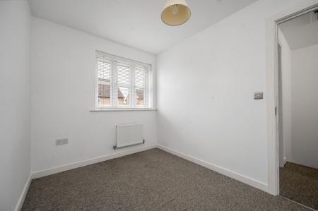 3 bedroom Terraced House for sale in Kempton Drive, Barleythorpe, LE15