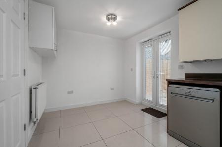 3 bedroom Terraced House for sale in Kempton Drive, Barleythorpe, LE15