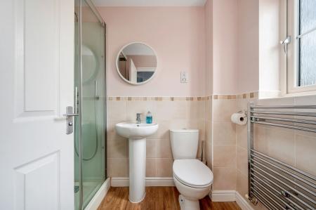 4 bedroom Detached house for sale in Gretton Street, Barleythorpe, LE15