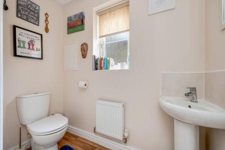 4 bedroom Detached house for sale in Gretton Street, Barleythorpe, LE15