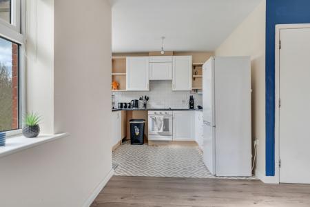 2 bedroom Flat for sale in Linnet Court, Uppingham, LE15